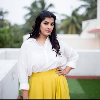 Varalaxmi Sarath Kumar (Indian Actress) Biography, Wiki, Age, Height, Family, Career, Awards,  and Many More