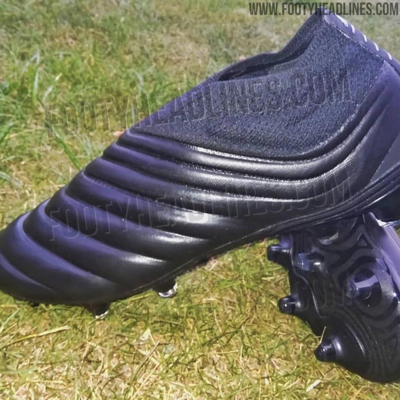 adidas copa laceless boots