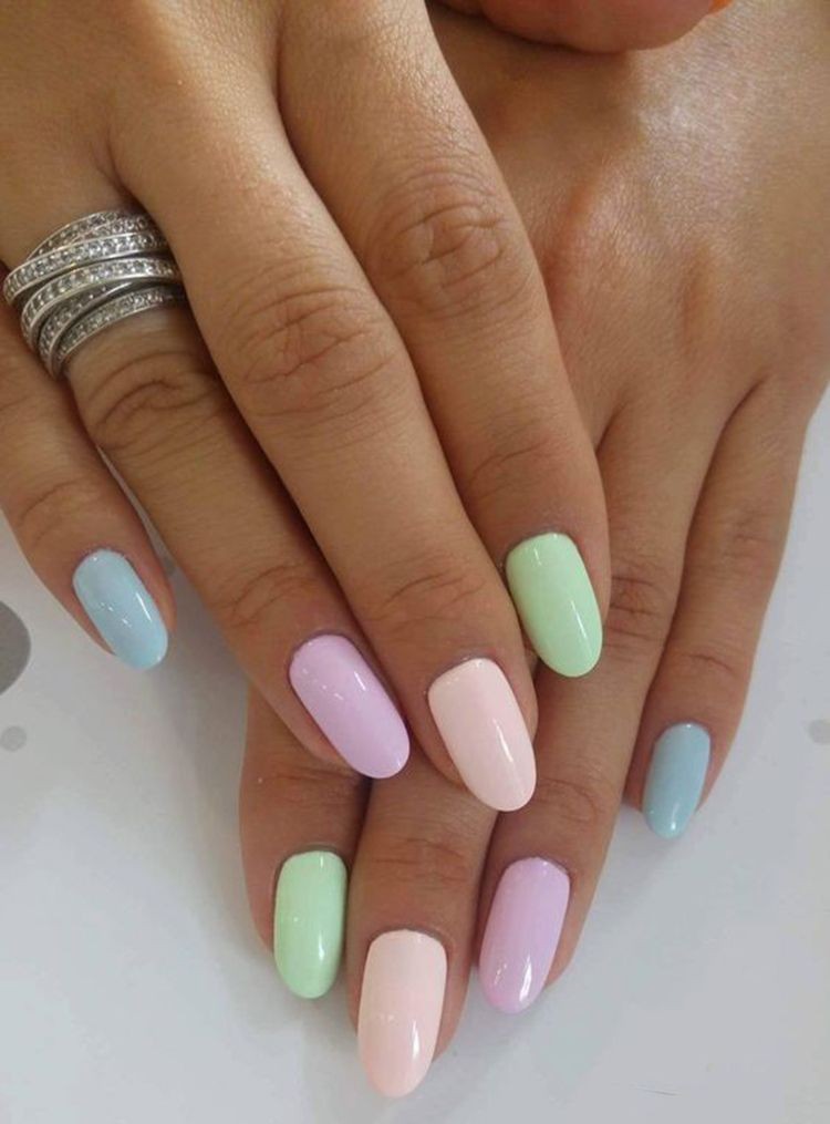El Blog de Lauritina: Pastel Rainbow Nails