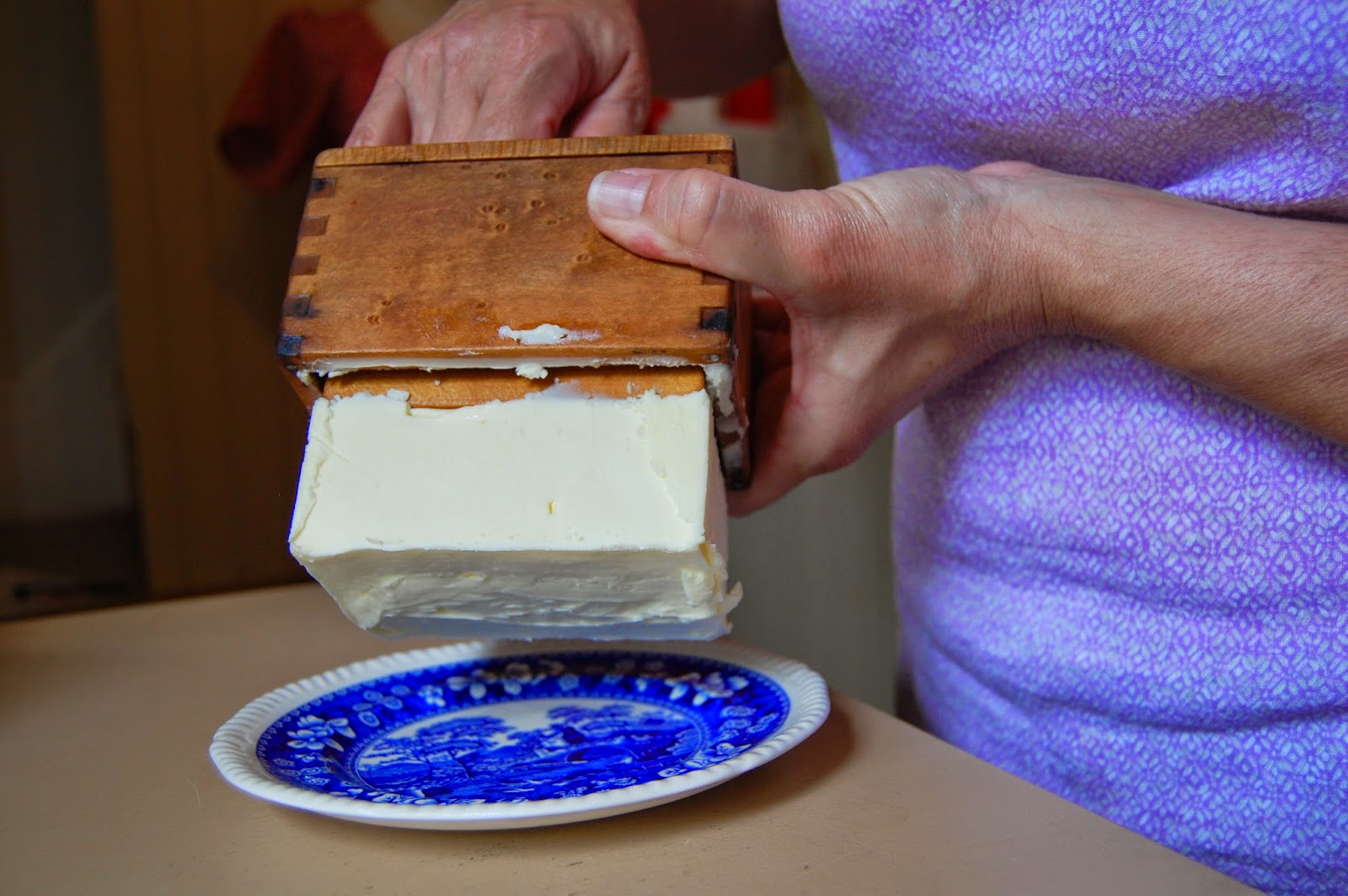 Can two millennials learn how to use an antique wood butter mold? 