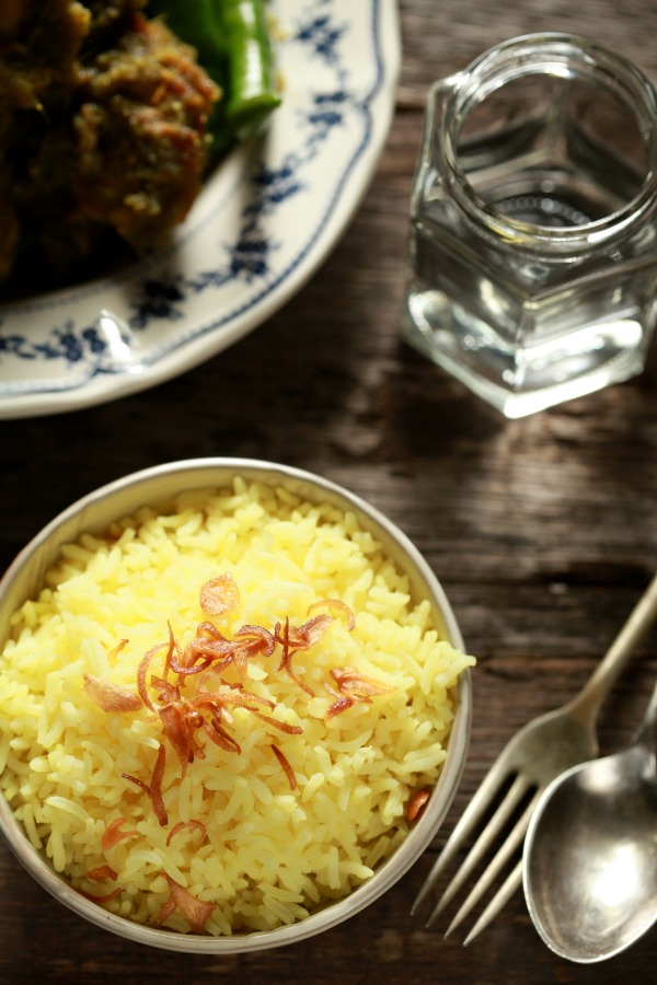 Nasi Kunyit Masam Manis
