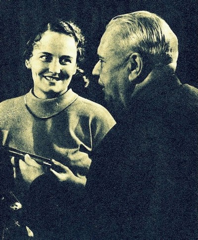 A. Amtmanis-Briedītis un Velta Līne 1958. gadā