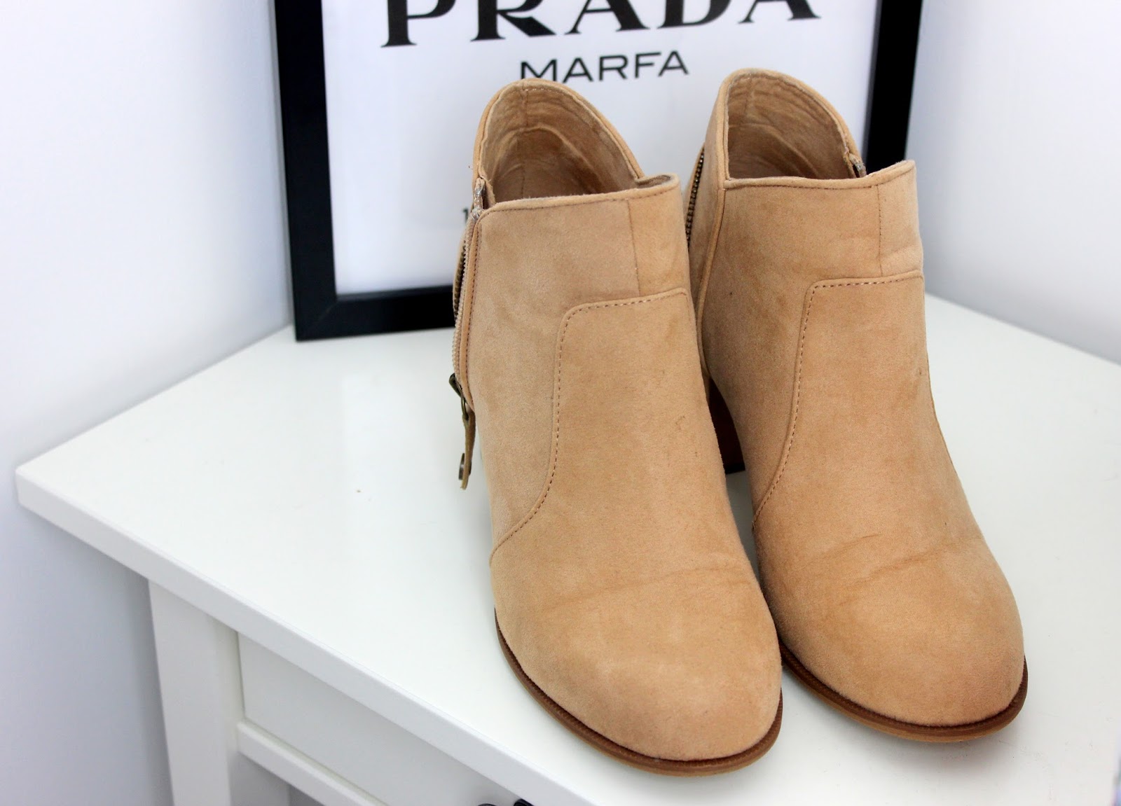 Oh Hey, I�ve Got New Shoes On JODIE CAUGHEY