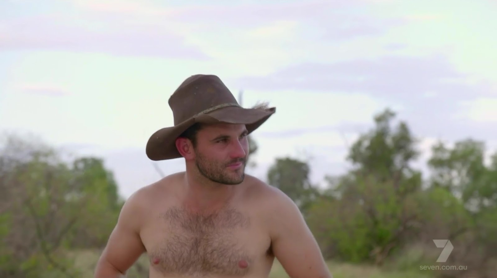 ausCAPS Alex Taylor shirtless in Farmer Wants A Wife