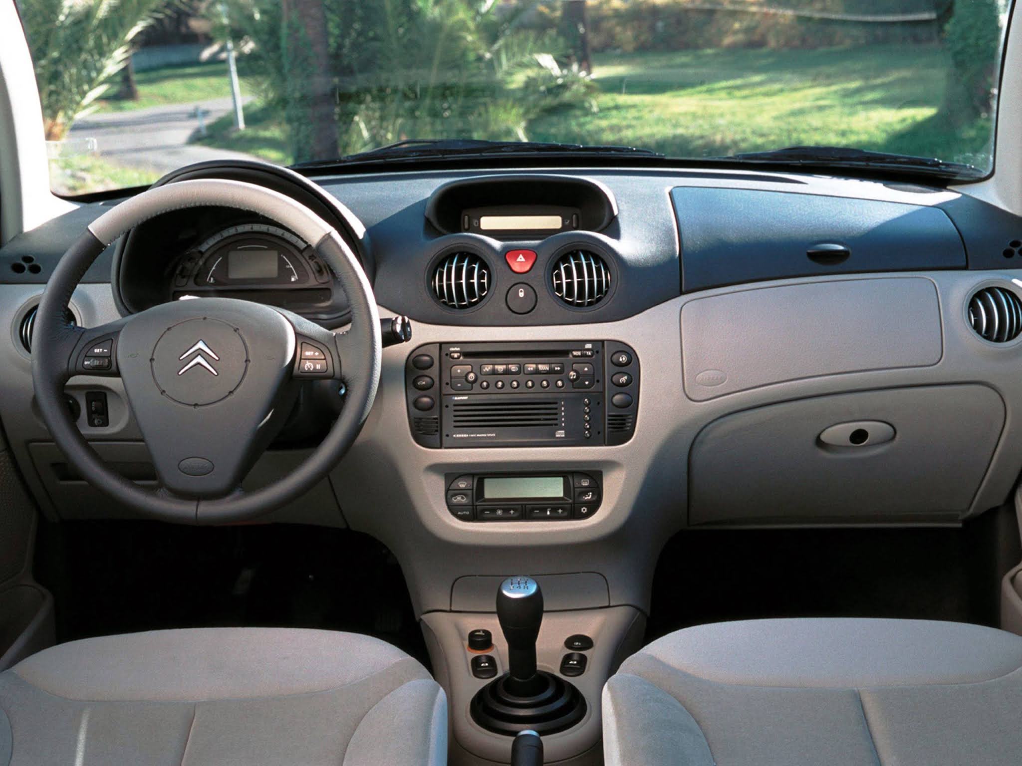 Citroen C3 1.4 Completo Ano 2004 Ficha Tecnica zzy Citroen C3 1.4 Completo Ano 2004 Ficha Tecnica zzy