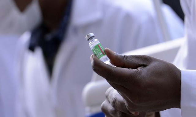 Internações e mortes de idosos caem no Rio com vacinação