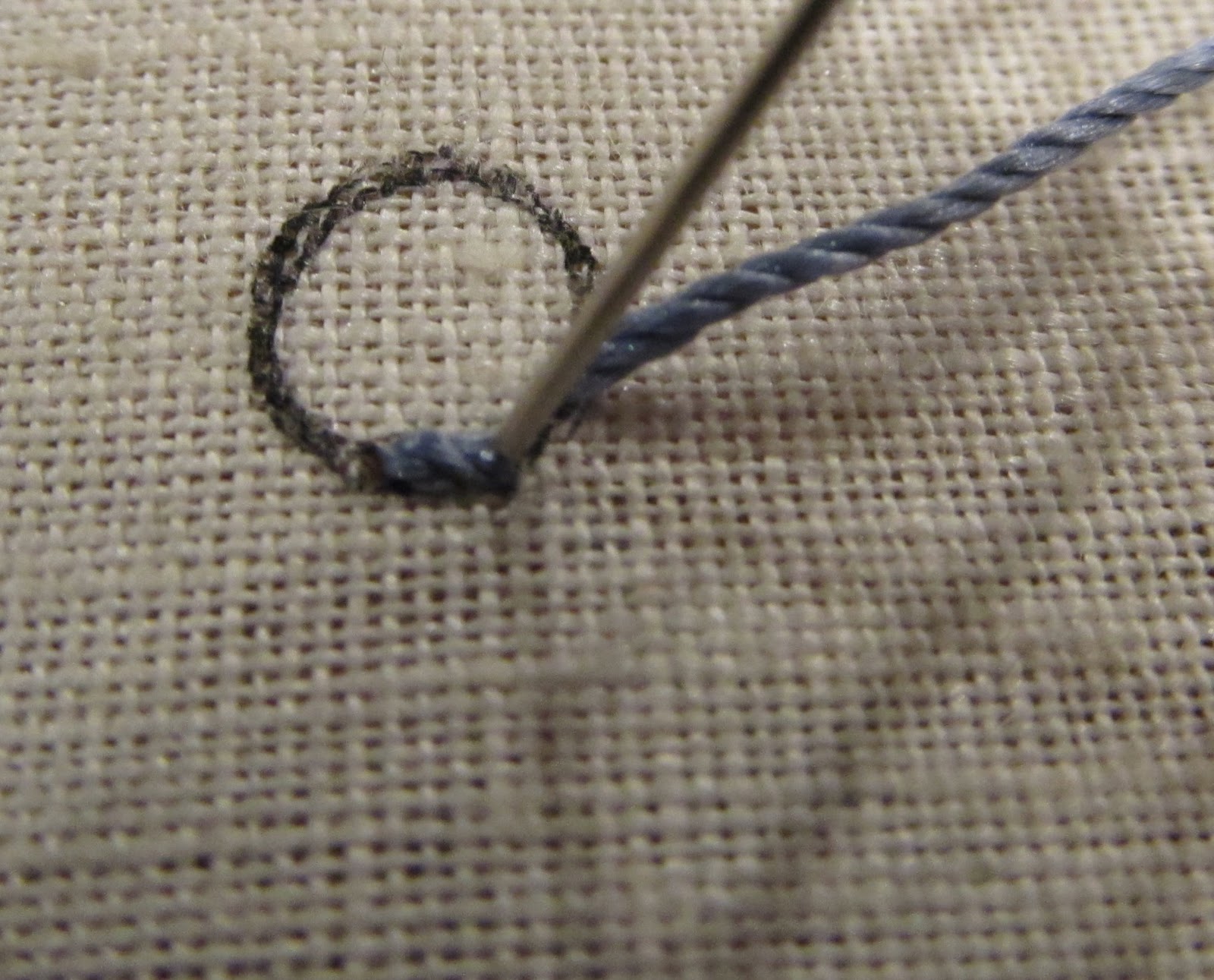 Baroque Embellishments Spiral Trellis Stitch Instructions