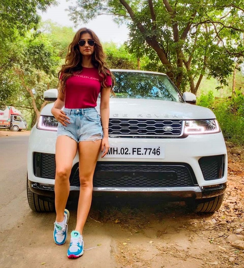 Disha Patani or The Range Rover - Which is more stunning