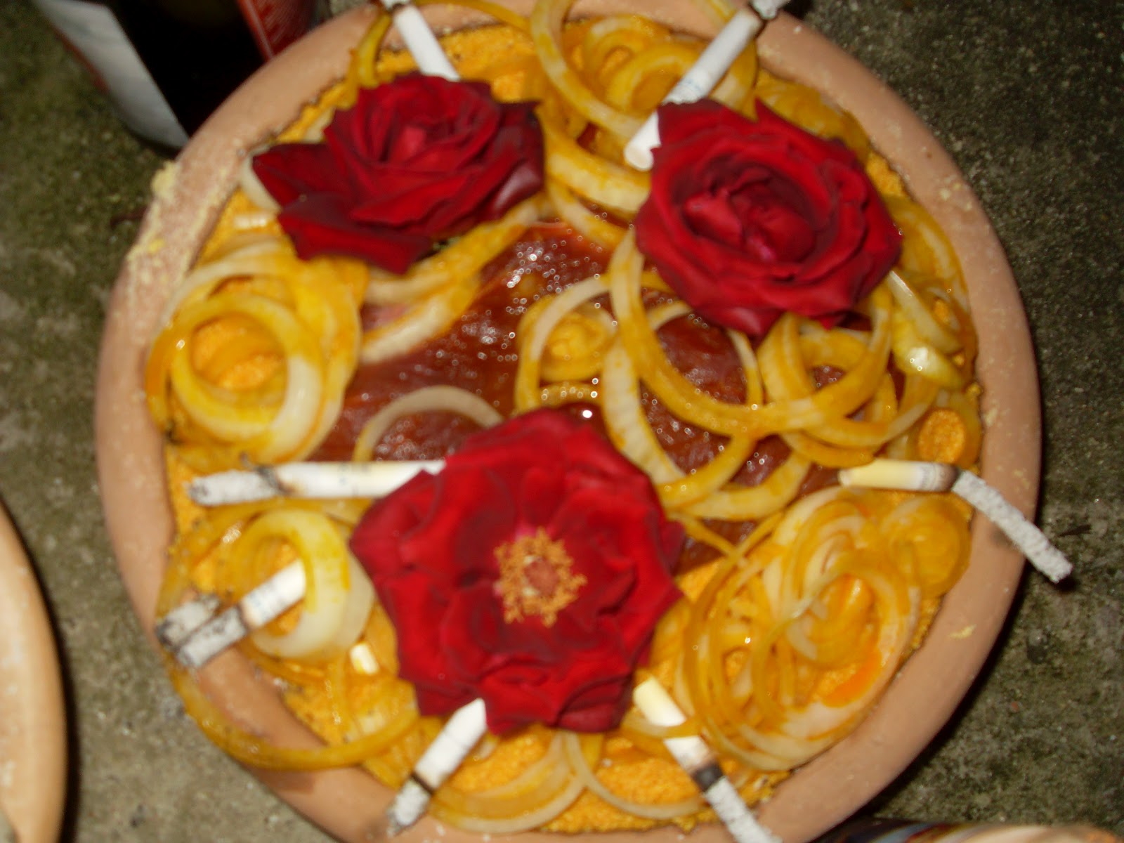 Tenda Espirita Filhos de Ogum: Oferenda de Pomba-gira