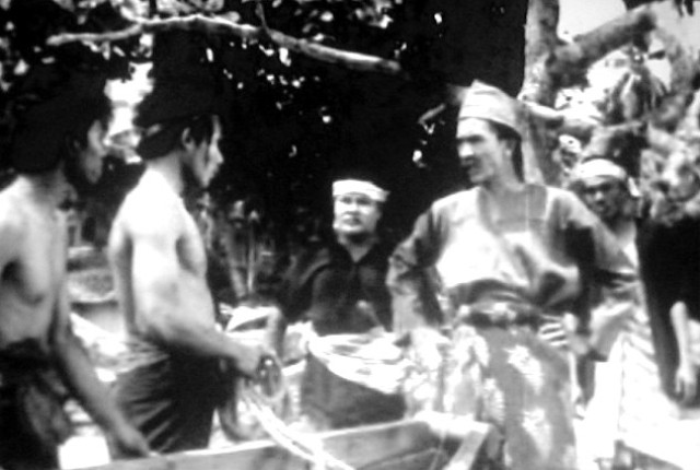 FILEM KLASIK MALAYSIA: SELENDANG MERAH (1962)