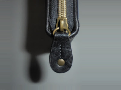 ファスナー引き手