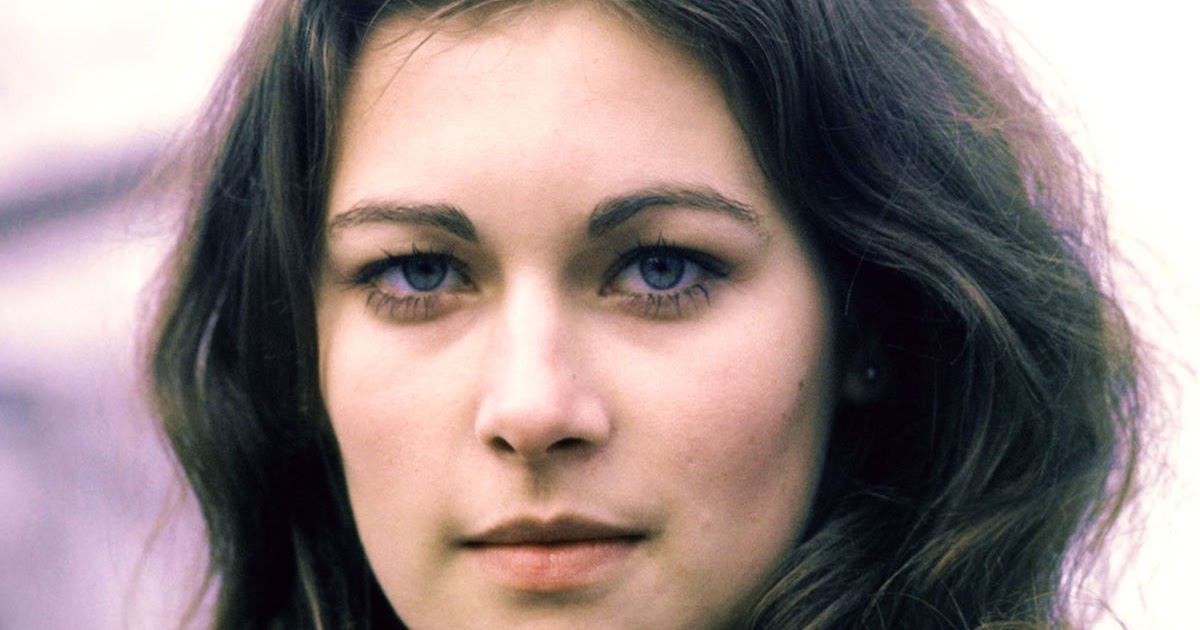 Ilustrowany Tygodnik Polski²: Pacuła, Joanna