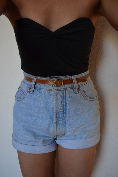 Rock Retro: How to Wear High-Waisted Shorts - College Gloss