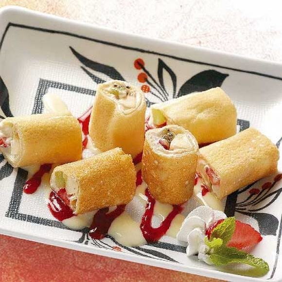 блины, роллы блинные, ролы, рулетики, блины тонкие, рецепты, Масленица, рецепты на Масленицу, блины на Масленицу, рулетики из блинов, закуски из блинов, блины с сыром, блины с семгой, блины с рыбой, десерты из блинов, блины с фруктами, блины шоколадные, блины с творогом, блины со сливками, блины с фруктами, блины с маскарпоне, http://prazdnichnymir.ru/,