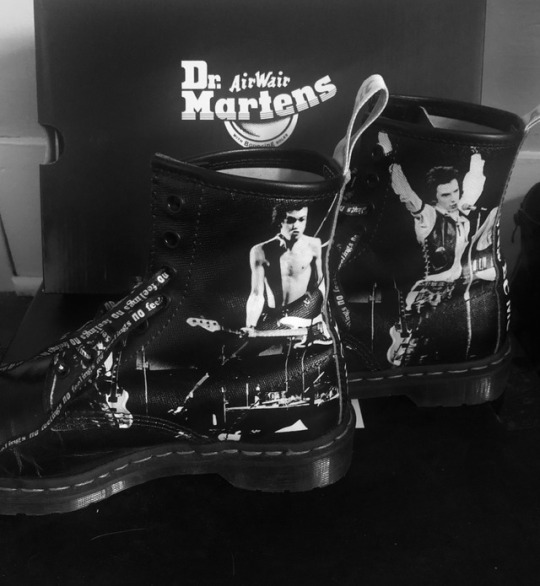 doc martens sex pistols boots