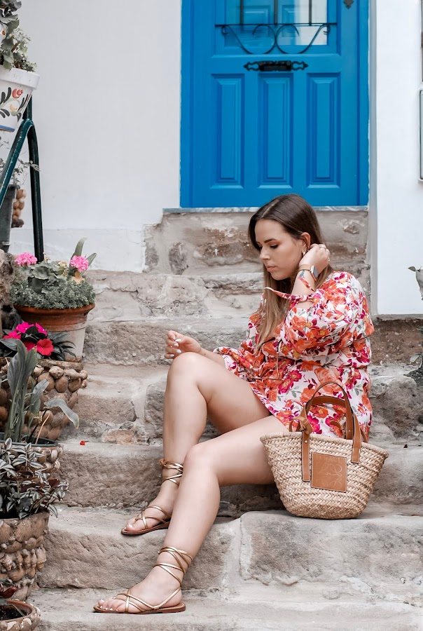 Outfit vestido de flores