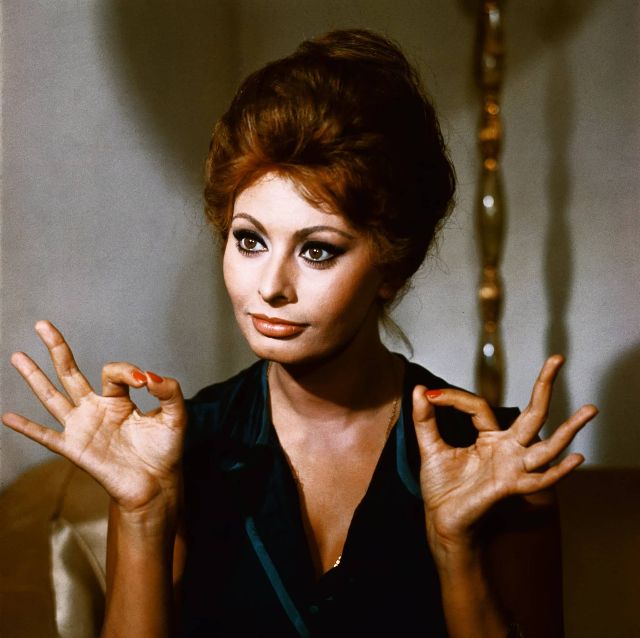 Sophia Loren Stunning vintage photos of the Italian classic beauty icon 1950s 1960s - 3