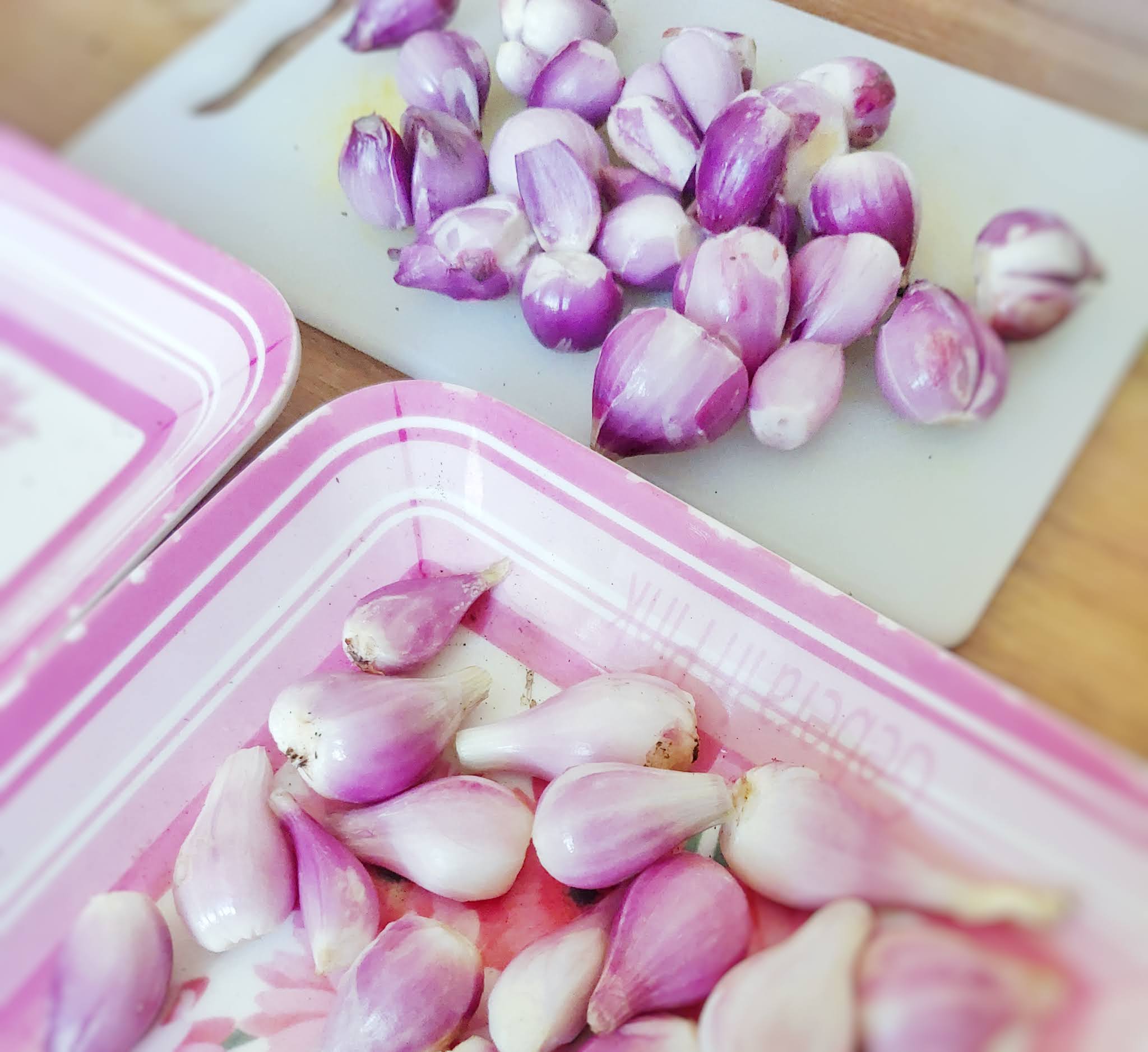 Perbedaan Bawang Merah Brebes dan Sumenep  Sang Pelancong