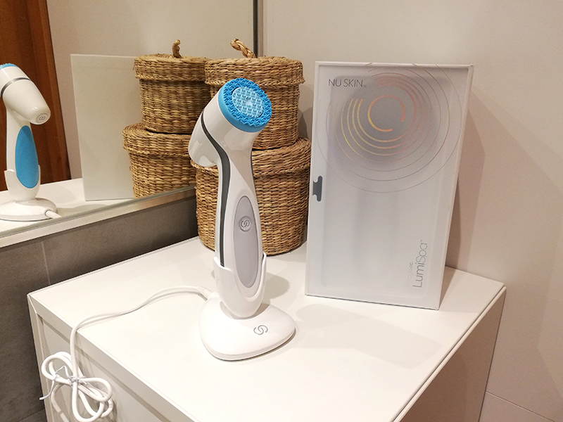 ageLOC LumiSpa nuskin