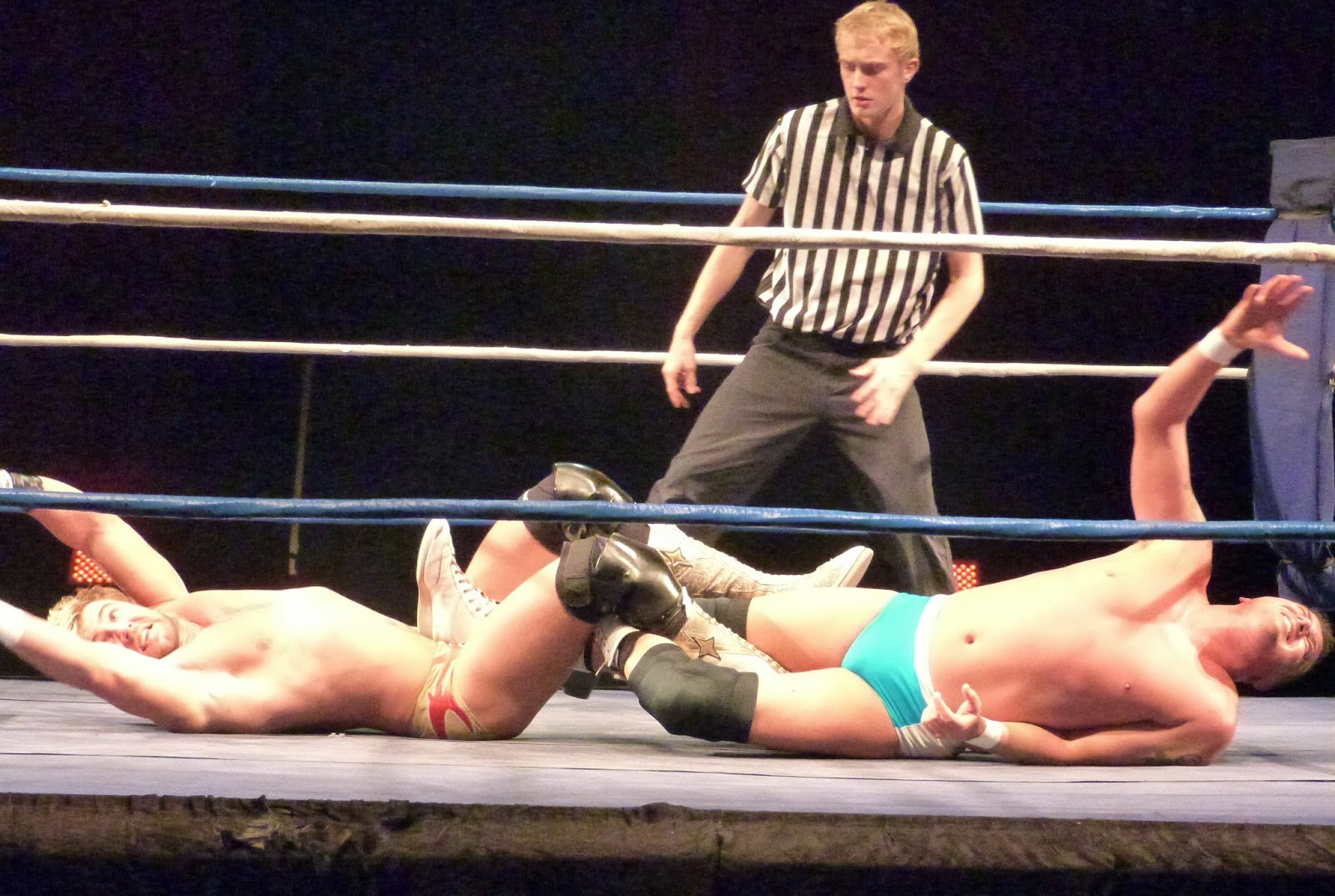 WRESTLESHOTS: NATHAN CRUZ V TONY SPITFIRE