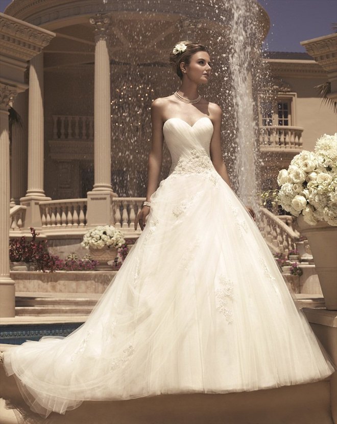wedding-dresses-Casablanca-Bridal-spring-2013-princess-cut.jpg