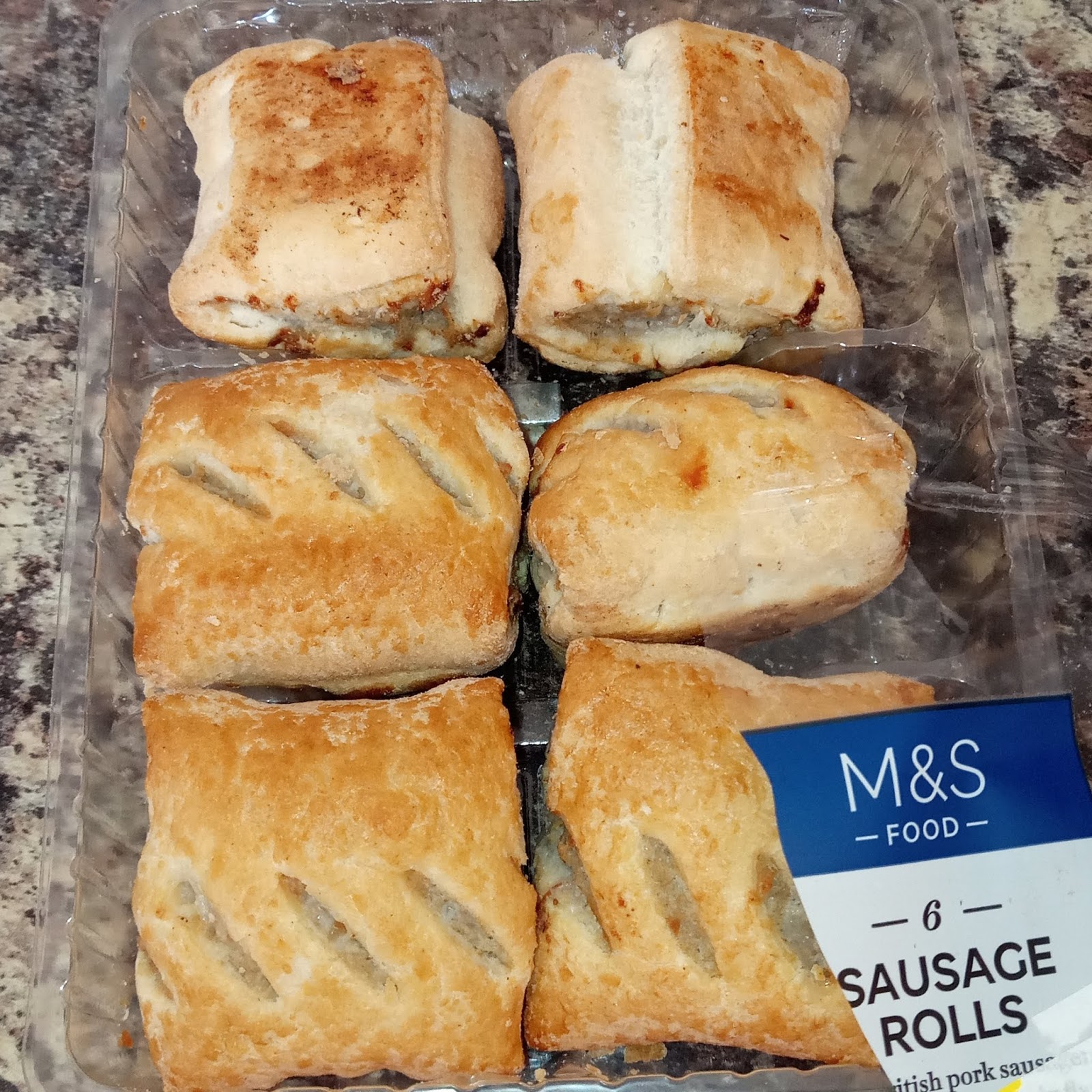 Supersupergirl's Food Reviews [Review] M&S Marks and Spencers 12