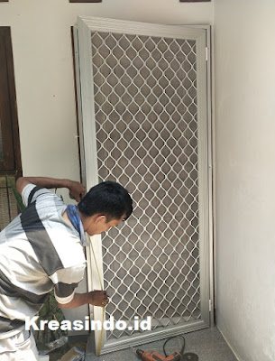 Pintu Expanda Aluminium pesanan Bpk Idan di Banjar Wangi Ciawi Bogor