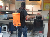 Cegah Penyebaran Virus Covid-19, Dit Intelkam Polda Sulsel Rutin Semprotkan Cairan Disinfektan Cegah Penyebaran Virus Covid-19, Dit Intelkam Polda Sulsel Rutin Semprotkan Cairan Disinfektan