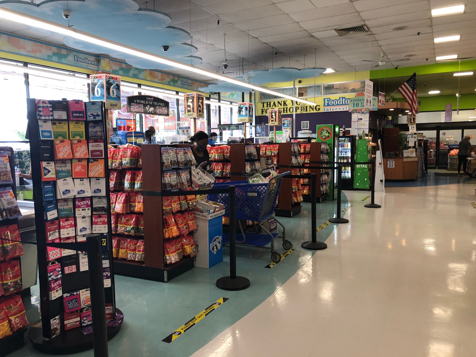 TOUR Foodtown Brooklyn, NY