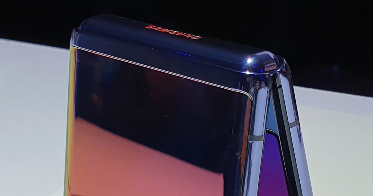 How Exactly Do Foldable Smartphones Work? TECHPHLIE