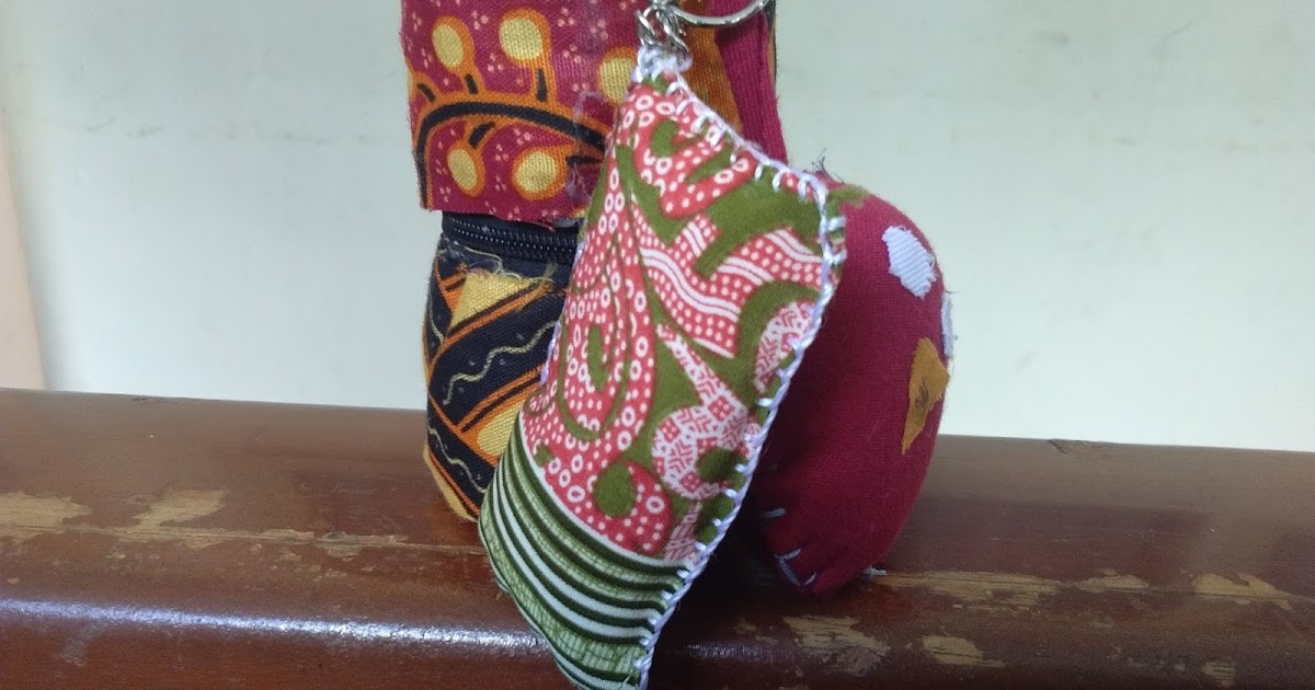 SELAMAT DATANG ) DOMPET DARI BOTOLPLASTIK DAN GANTUNGAN