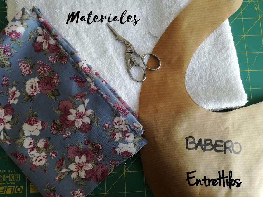 como hacer tus propios baberos