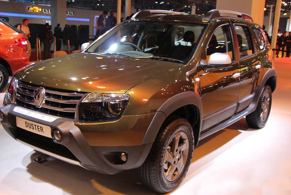 Renault duster 1. Дачия дастер 2022. Рено адвенчер дастер 2. Рено дастер европейский. Dacia duster 2013-2017.