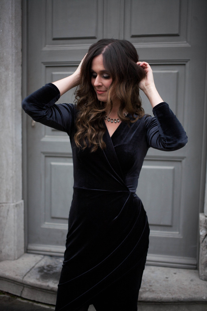 Outfit: velvet wrap dress for NYE 2016
