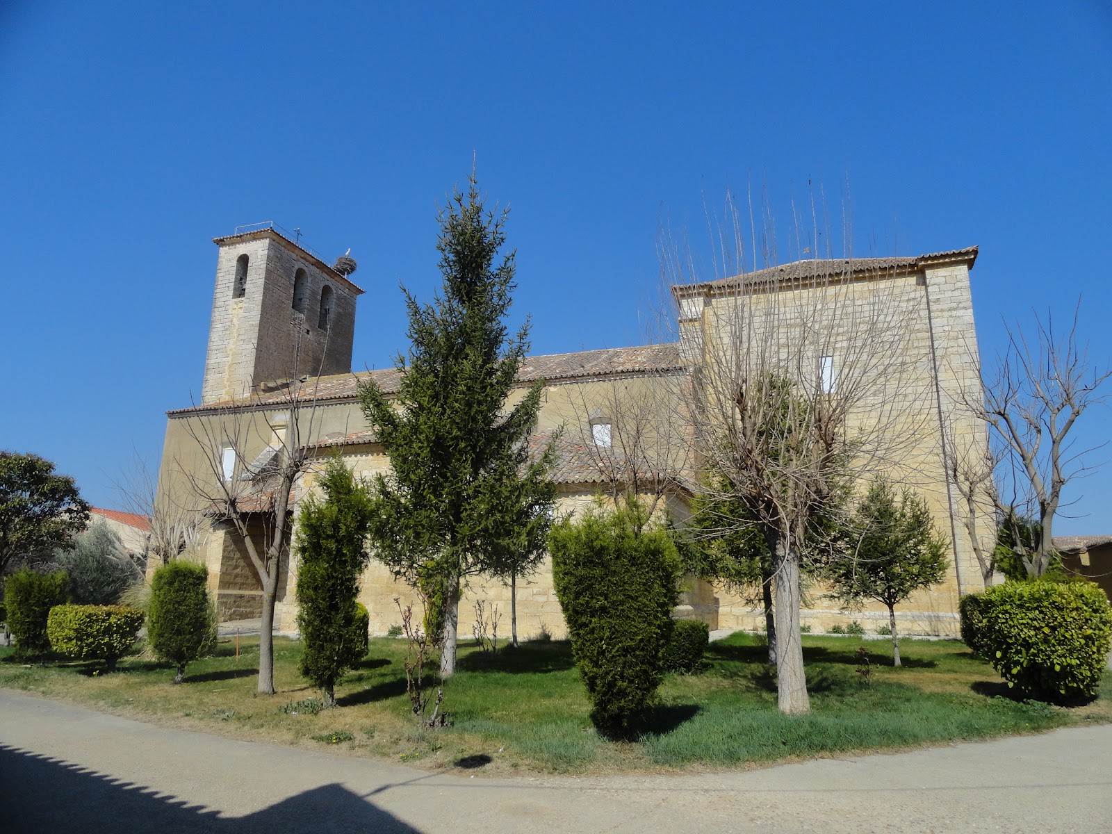 PUEBLOS Y LUGARES CASASOLA DE ARION