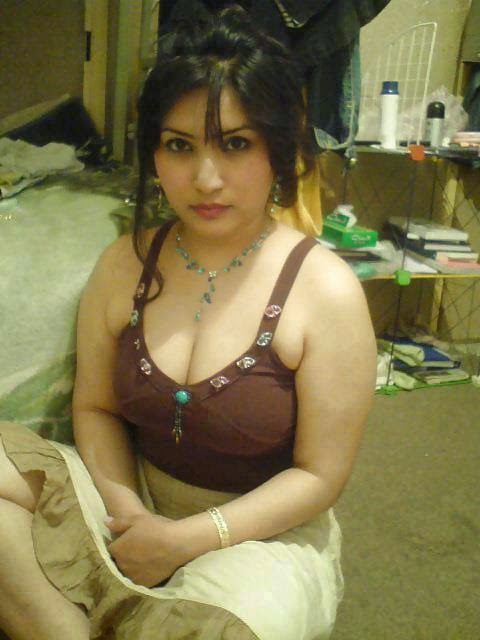 Call Girls And Escort Service In Chennai And Trichy And Madurai And Pondicherry