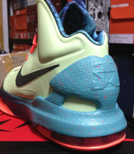 FollowTheKicks: Nike KD V 