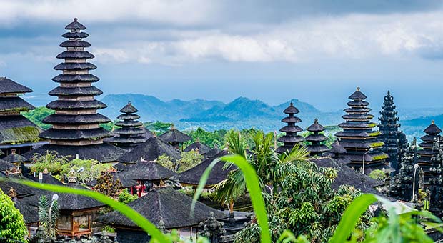 Wisatawan Padati Objek Wisata Sangeh Bali