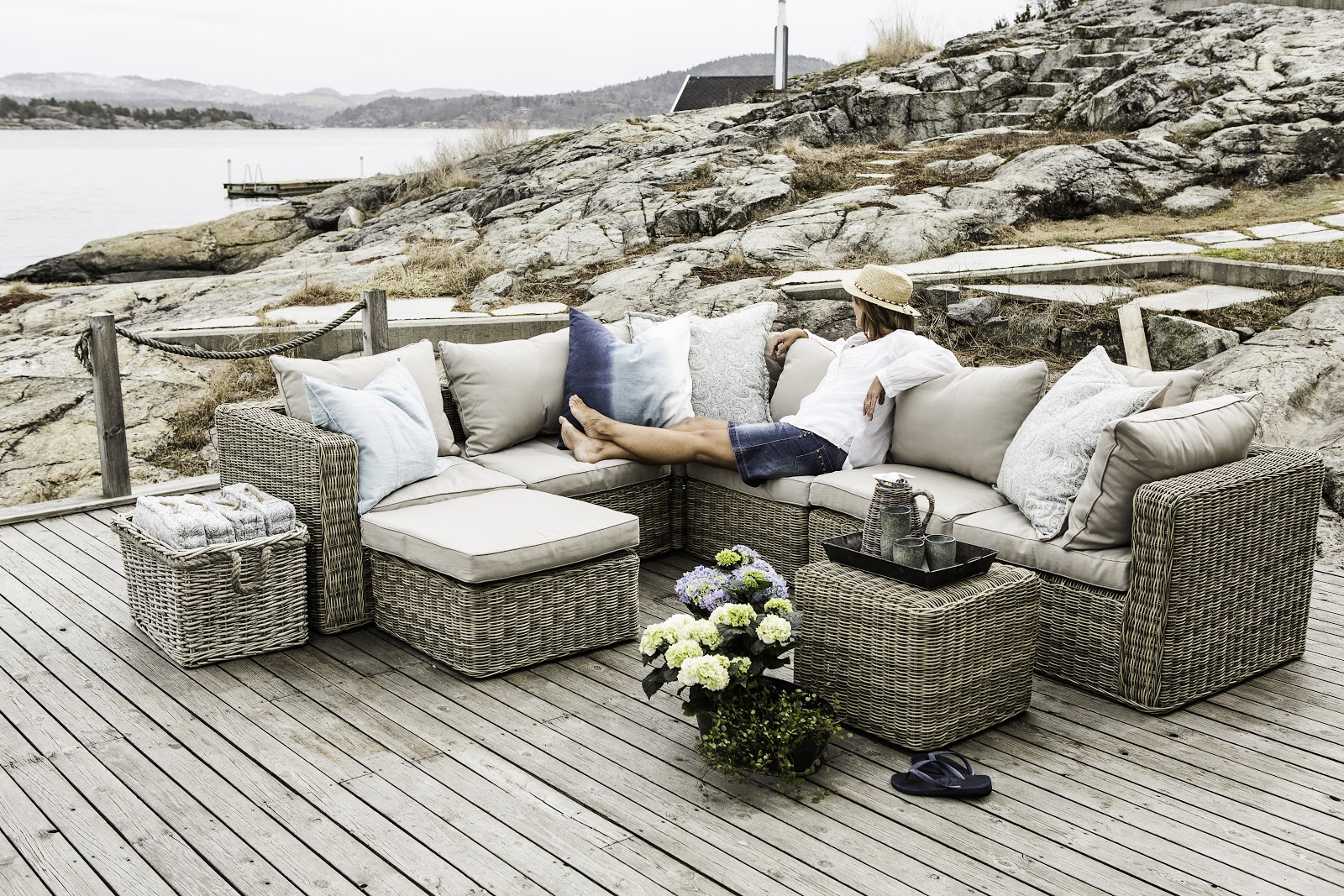 Blogg Home and Cottage: Nå har vi tilbud på hagemøbler! Pin på Outdoor furniture Hagemøbler