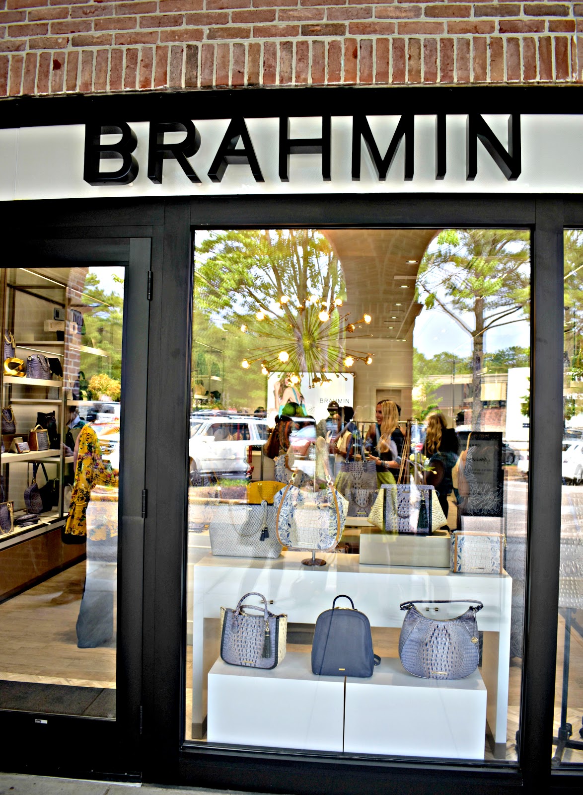 Brahmin Purse Outlet Store