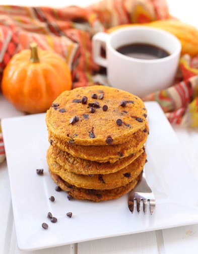 PUMPKIN CHOCOLATE CHIP PANCAKES PUMPKIN CHOCOLATE CHIP PANCAKES