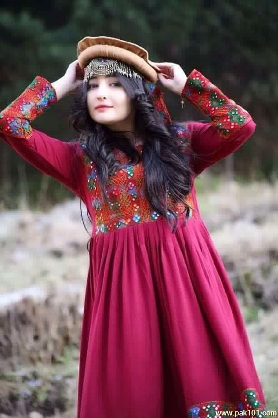 FashionModelsModelingStylesPictures Beautiful Kashmiri girls