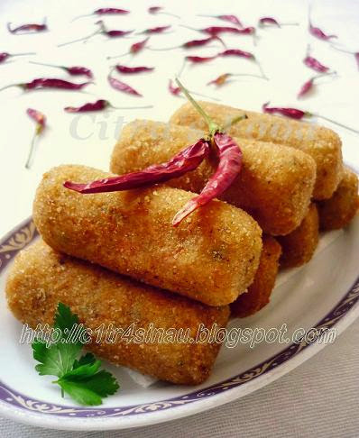 Kroket Kentang ayam ( Potato Chicken Croquettes) | Çitra's Home Diary. #croquettes #kroketkentang #kroketten #croquettesrecipe #appetizer