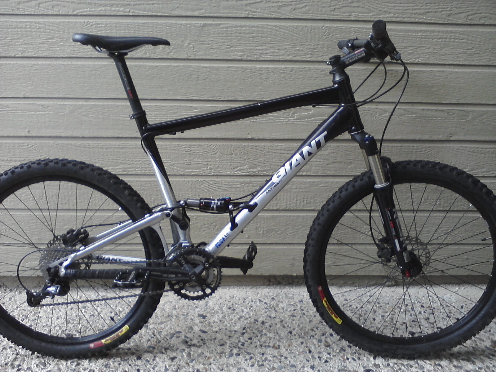 giant anthem x2 2009