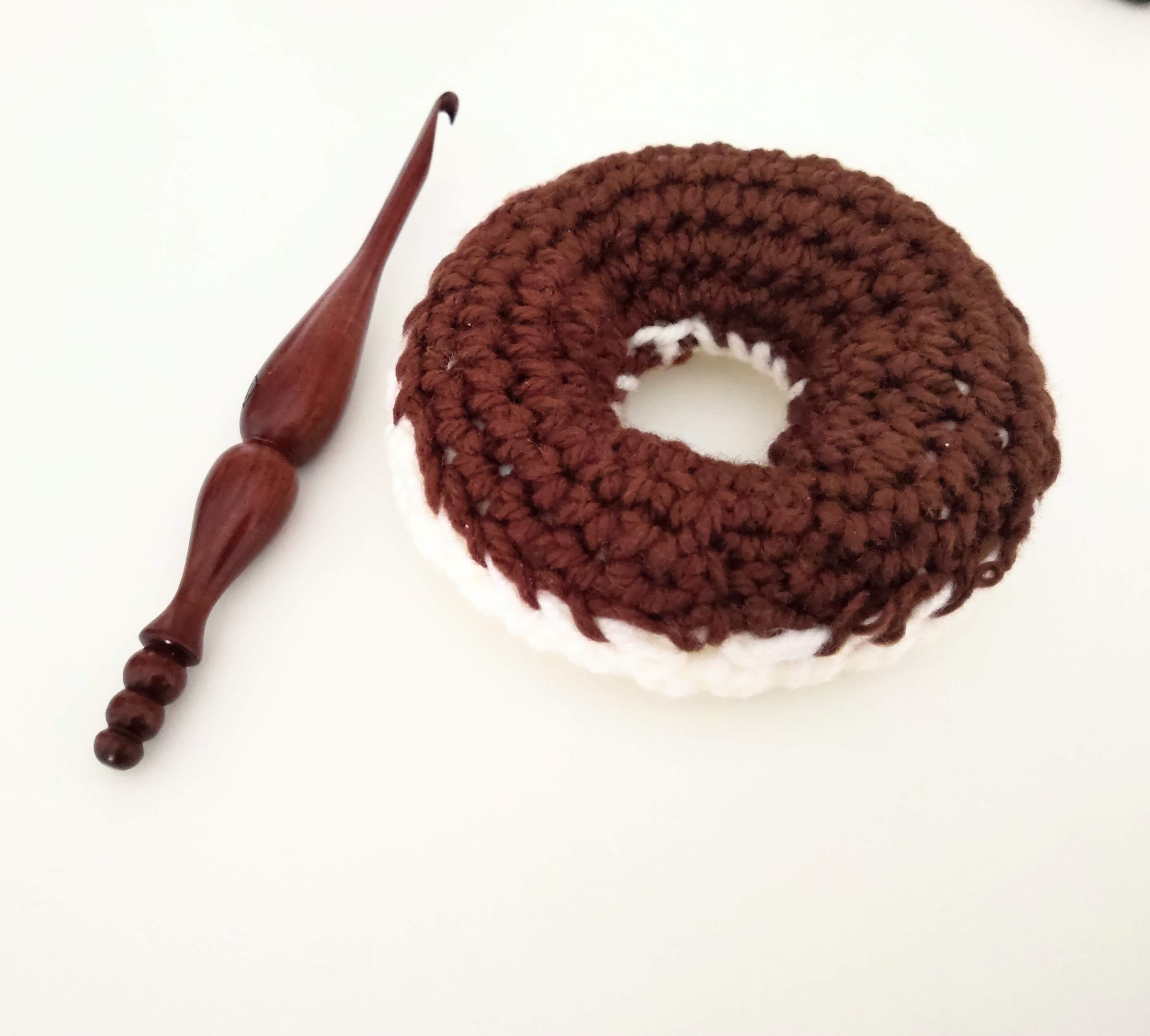 How to crochet a donut