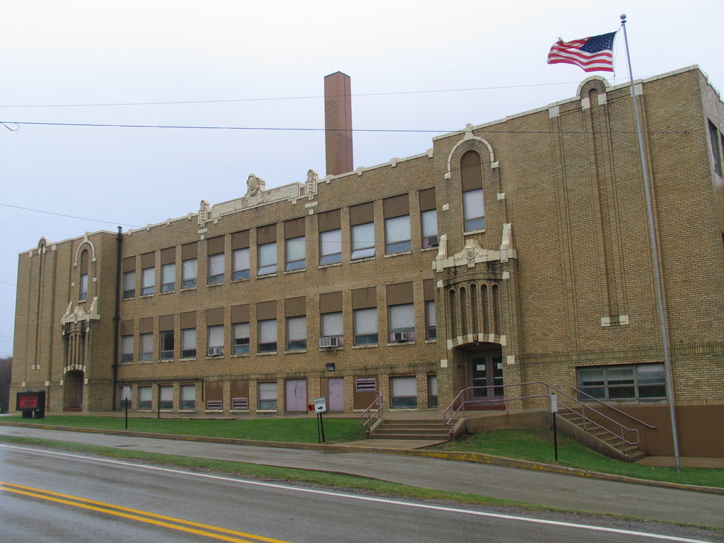 East Huntington High School