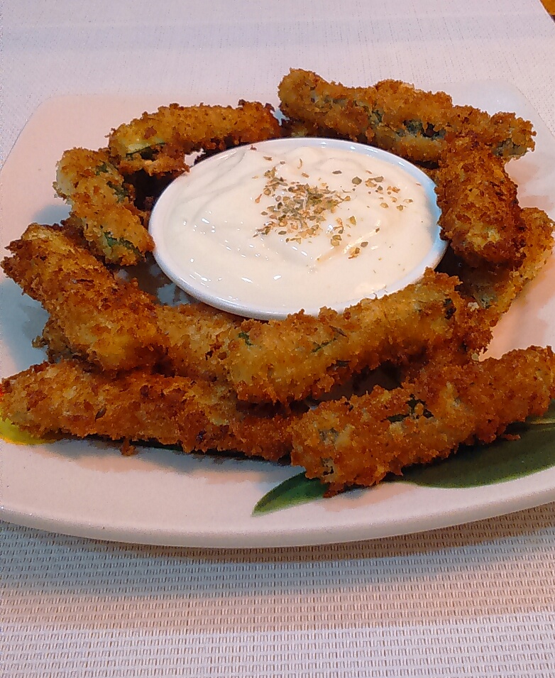 sarguna's fantabulous kitchen Crispy Deep Fried Parmesan Courgette