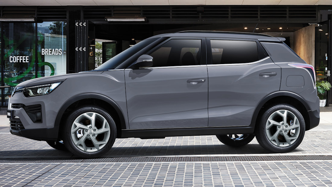SsangYong PH Brings Back Gas-Powered Tivoli Sub-compact SUV for Just P ...