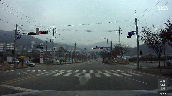 흔한 과속차.gif | 인스티즈