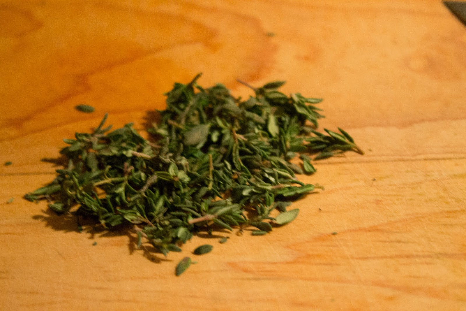 Culinary Spatterings How to DeStem Thyme